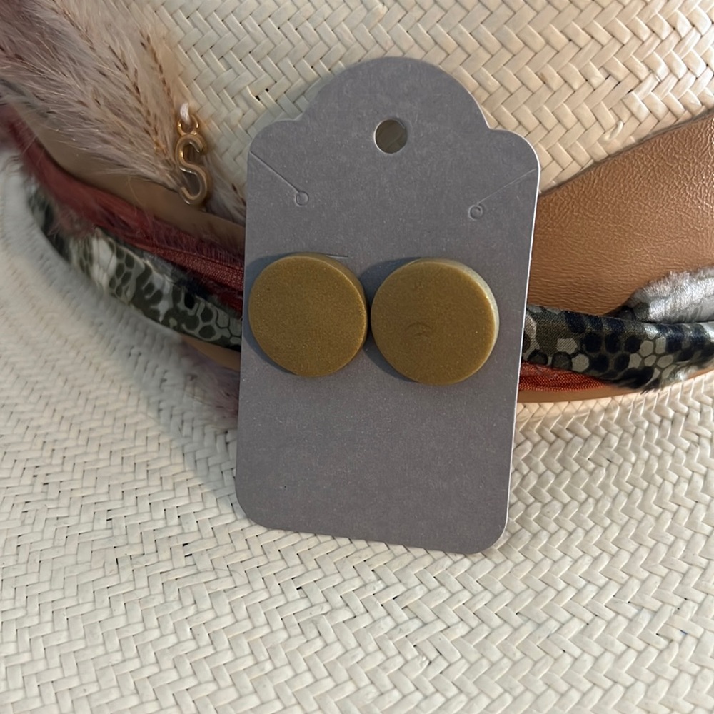 HANDMADE GOLD POLYMER CLAY STUDS